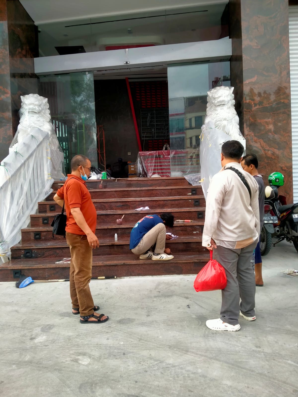 Pengerjaan Tangga Exterior